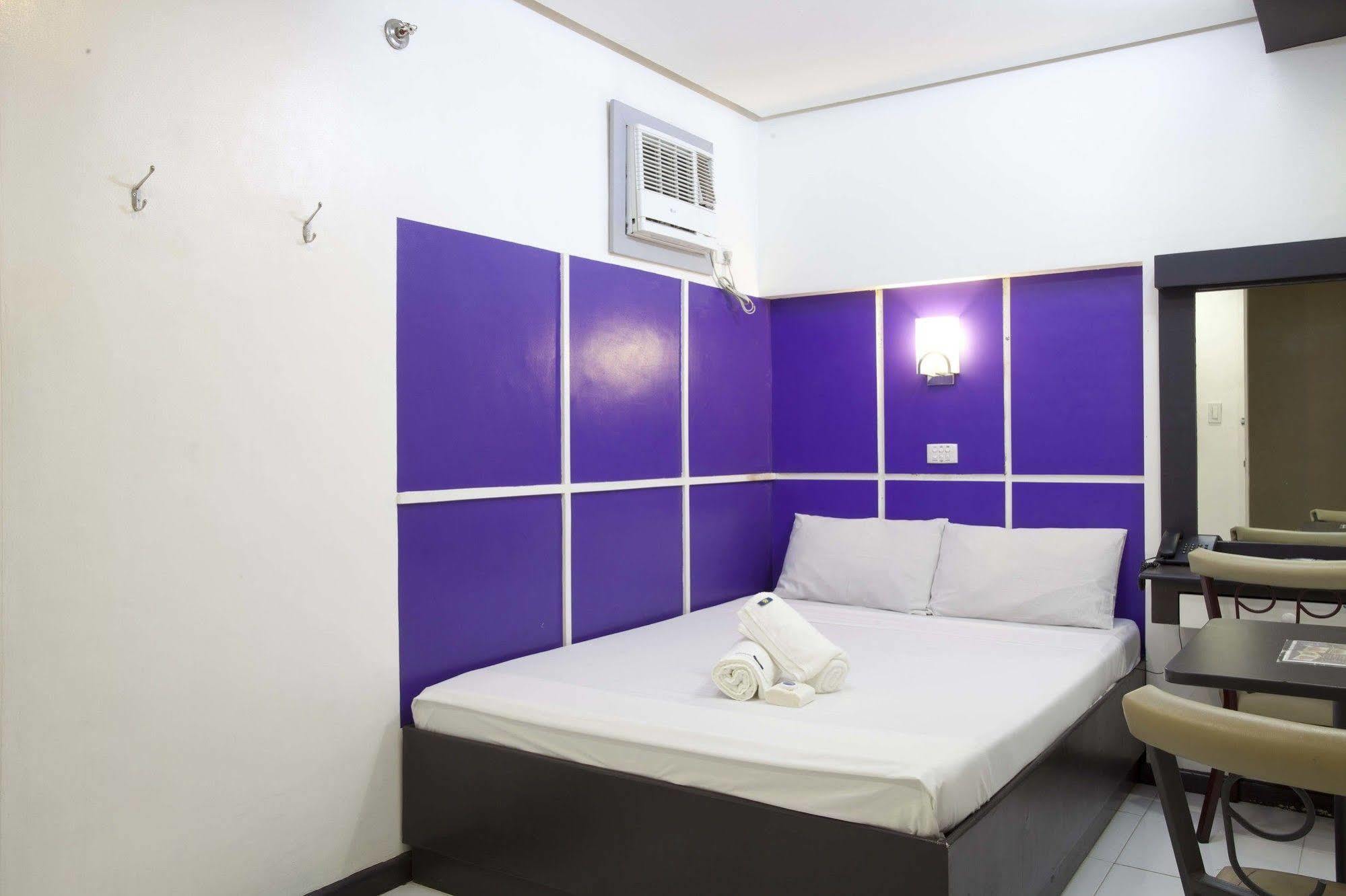 Hotel 99 Cubao Cidade Quezon Exterior foto